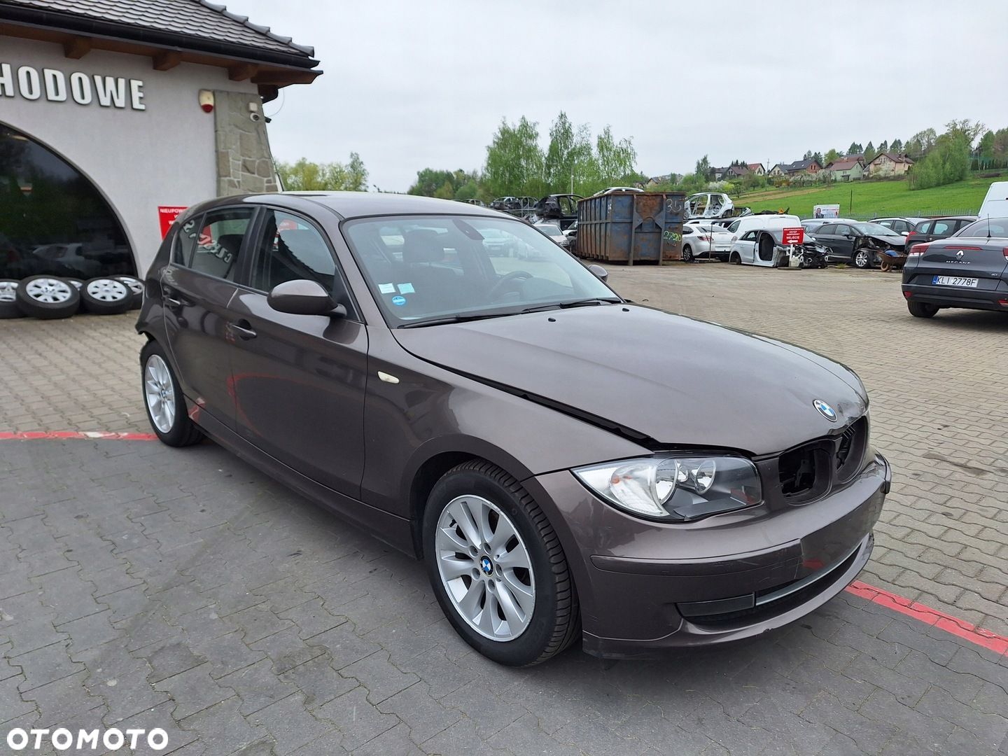 BMW 1 I E87 LCI LIFT A17 A17/8 HAVANNA METALLIC ZDERZAK PRZÓD HALOGENY - 1
