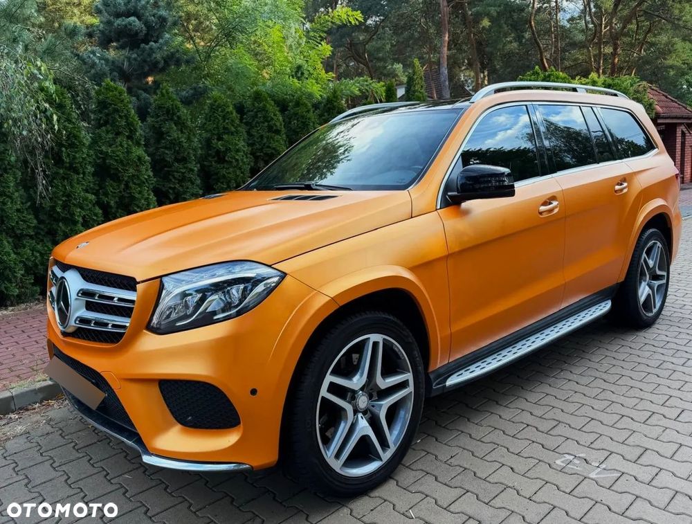 Mercedes-Benz GLS - 30