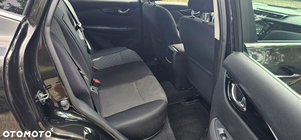 Nissan Qashqai - 12