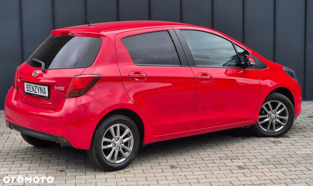 Toyota Yaris - 4