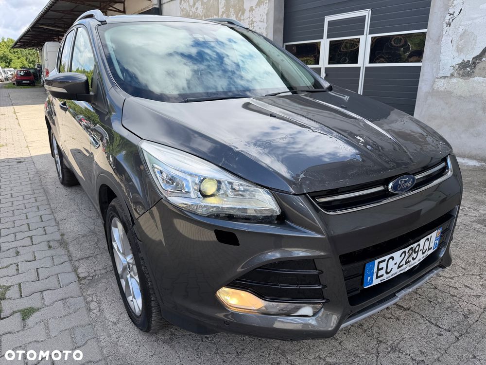 Ford Kuga - 28