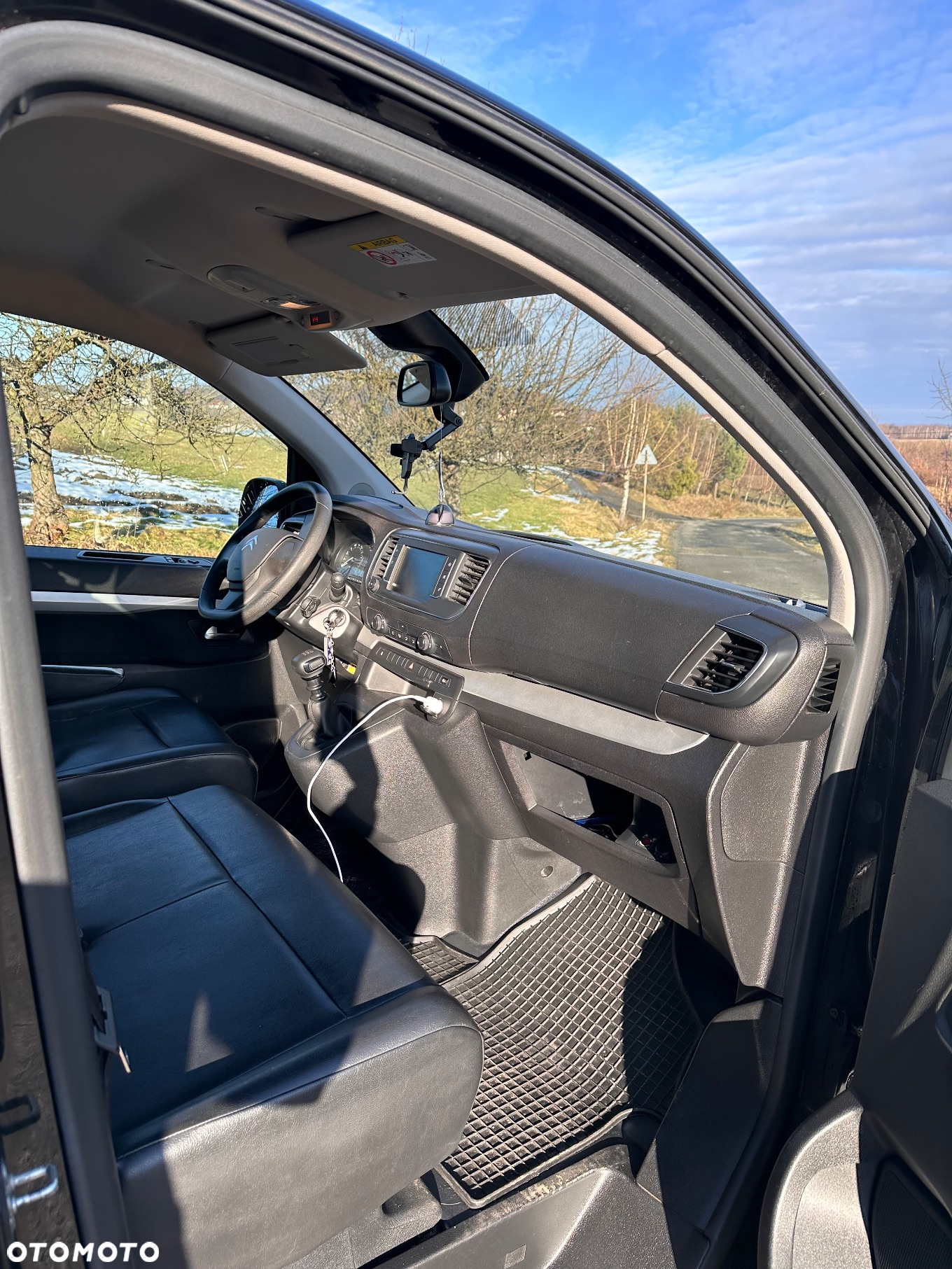 Citroën SpaceTourer M 2.0 BlueHDi 150 Business - 11