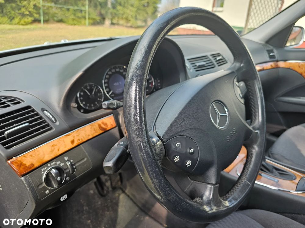 Mercedes-Benz Klasa E 200 Kompressor Automatik Elegance - 22