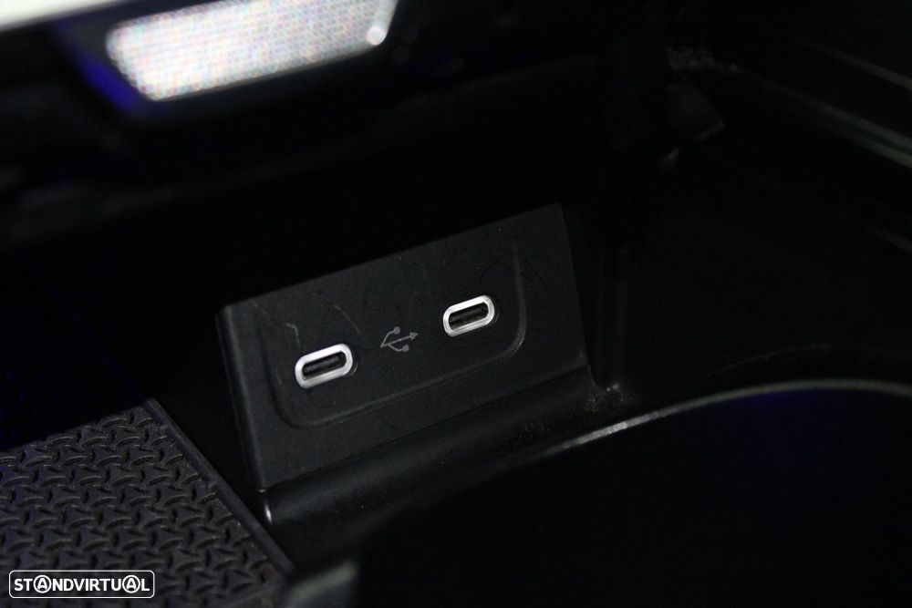 Mercedes-Benz C 300 d AMG Line - 29