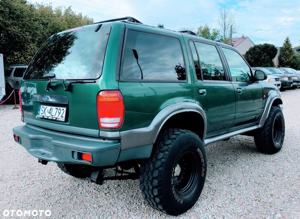 Ford Explorer 4.0 - 3