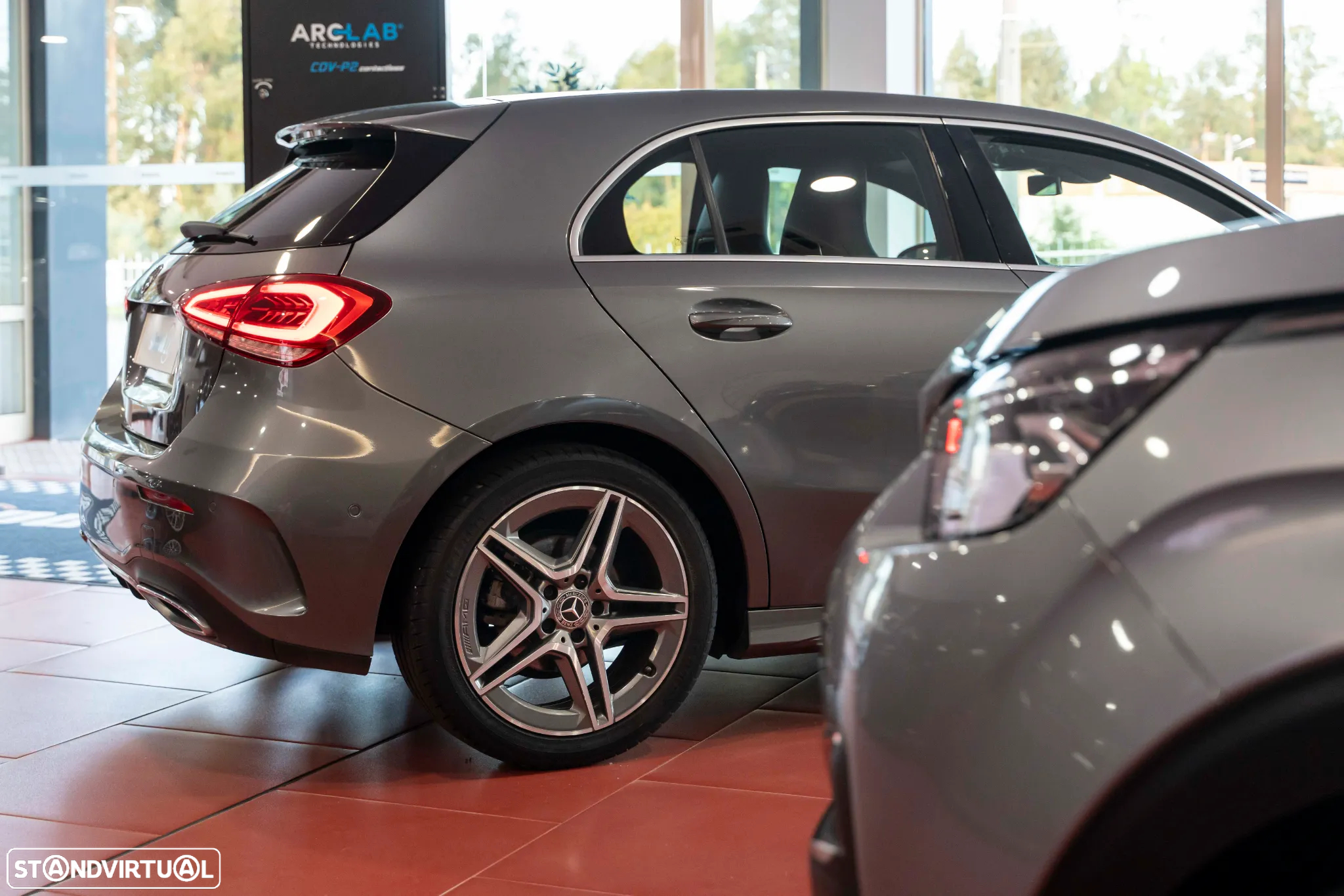 Mercedes-Benz A 160 d AMG Line - 18