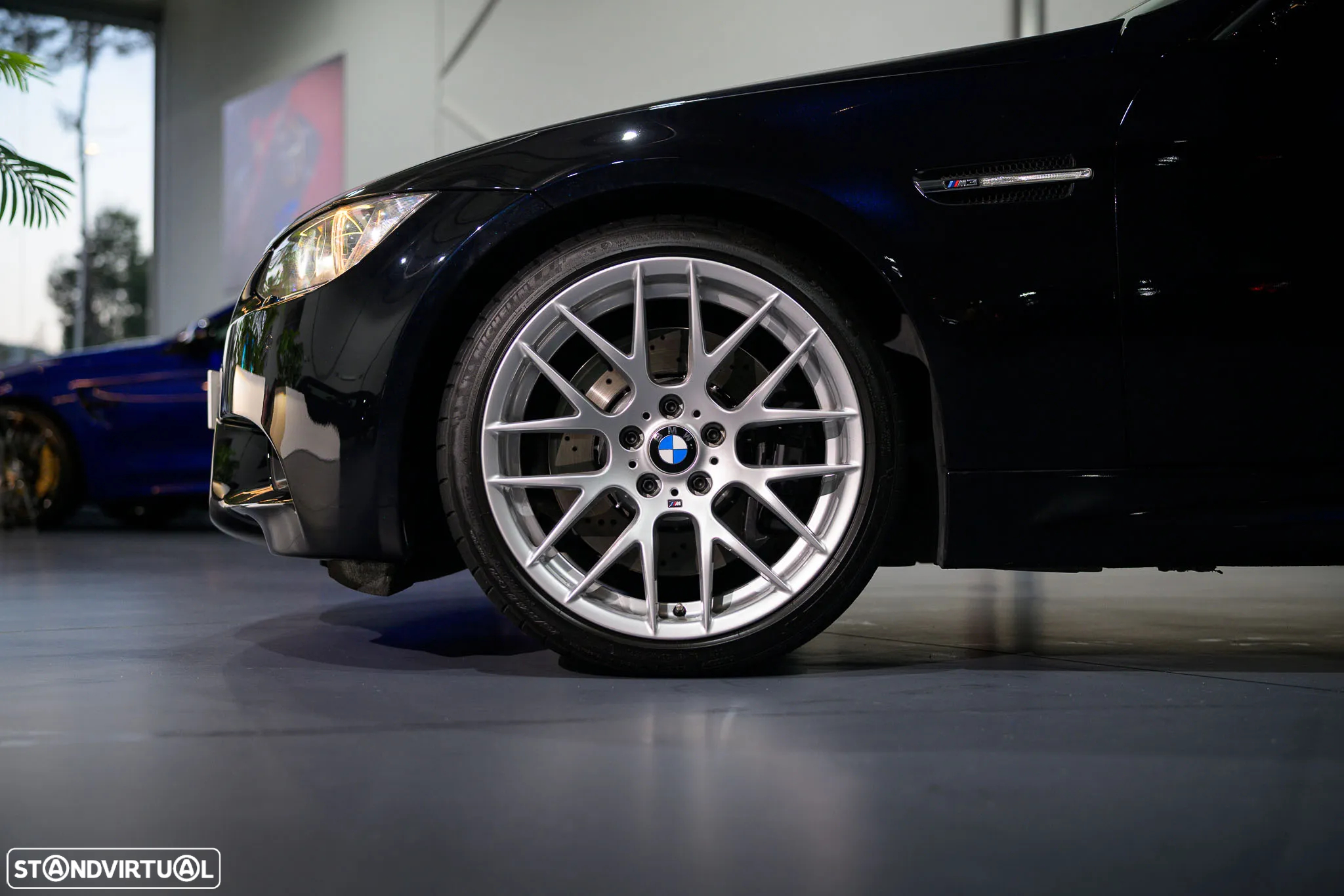 BMW M3 Auto - 5
