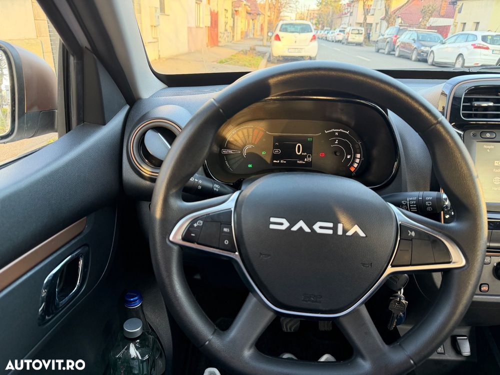 Dacia Spring Expression - 12