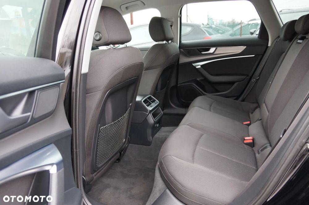 Audi A6 Avant 40 TDI quattro S tronic - 30