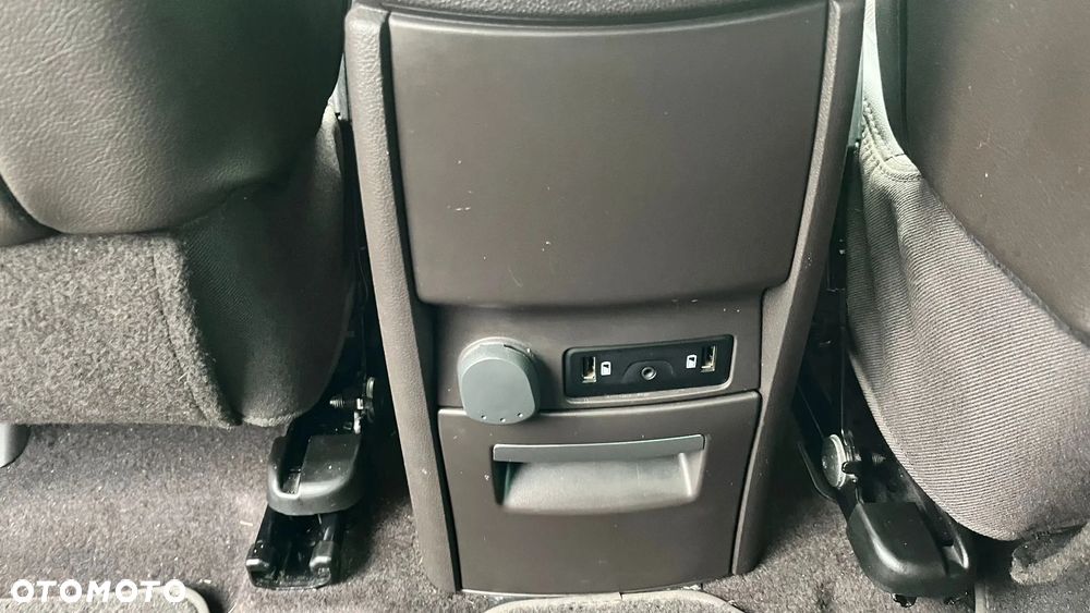 Renault Espace 1.6 dCi Energy Magnetic EDC - 27