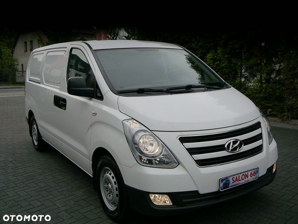 Hyundai H-1 - 4