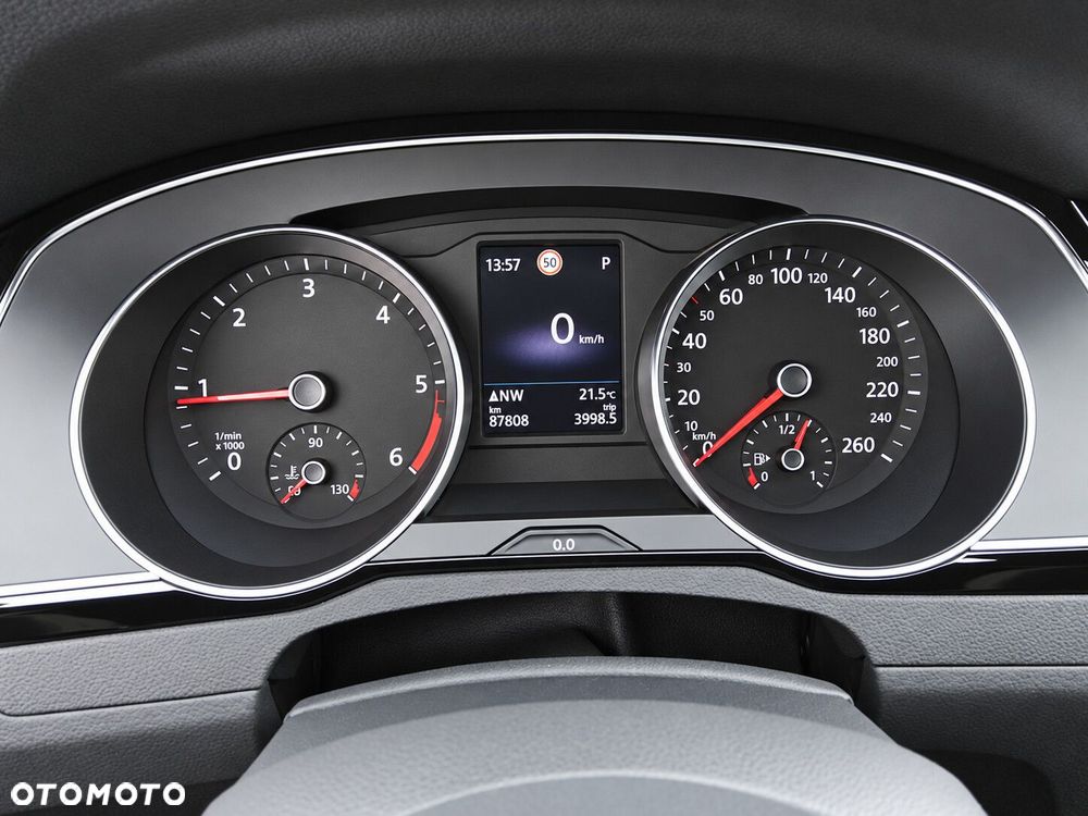 Volkswagen Passat 2.0 TDI Business DSG - 6
