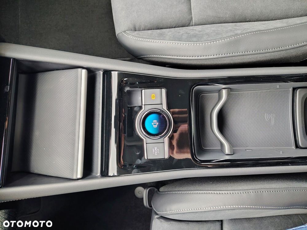 Volkswagen Tiguan - 13