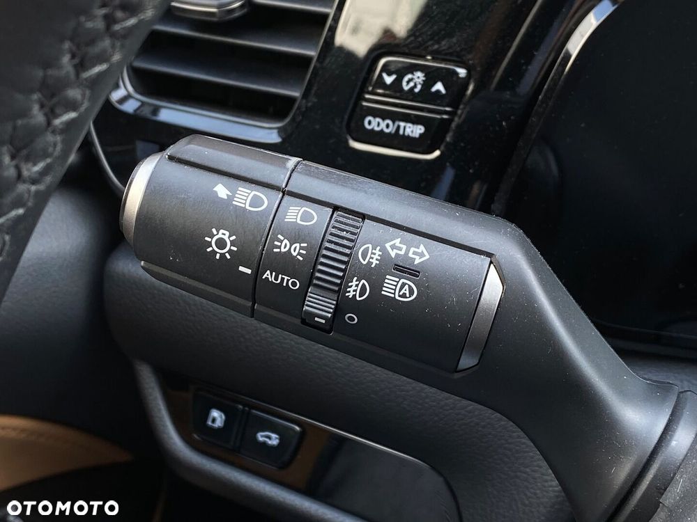 Lexus NX 350h Omotenashi AWD - 30