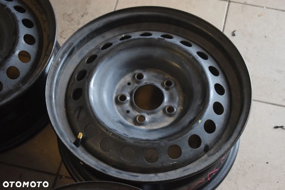 Felgi stalowe stalówki Nissan Qashqai 6,5x16 5x114,3 R16 - 3