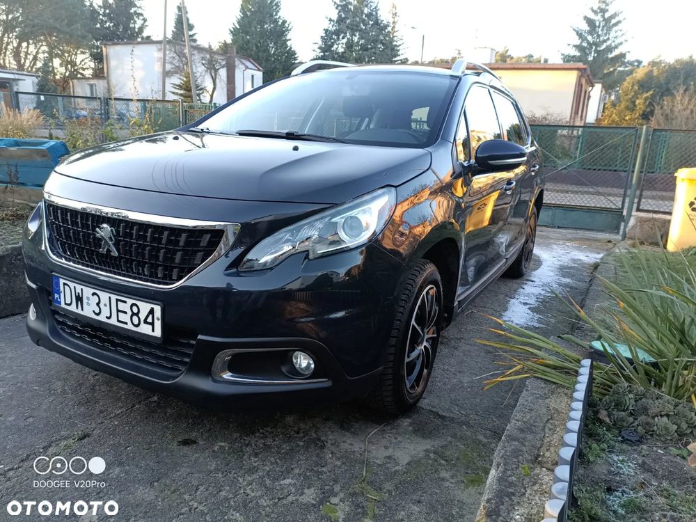 Peugeot 2008 1.2 VTi/Pure Tech Access - 1
