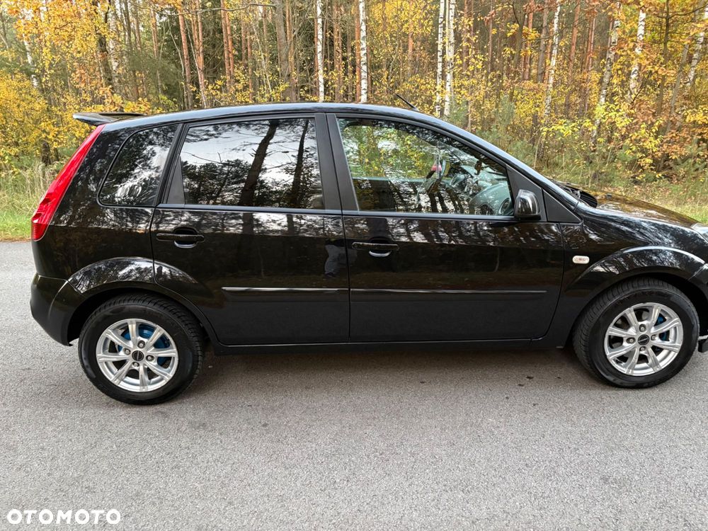 Ford Fiesta - 6