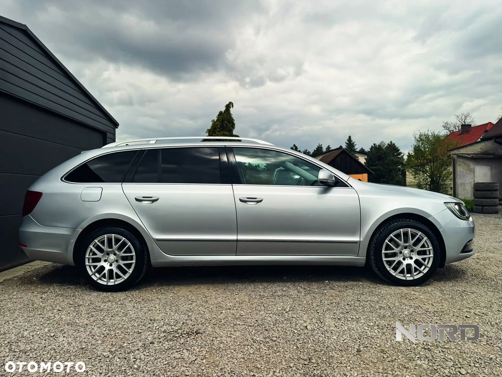 Skoda Superb 2.0 TDI Elegance - 2