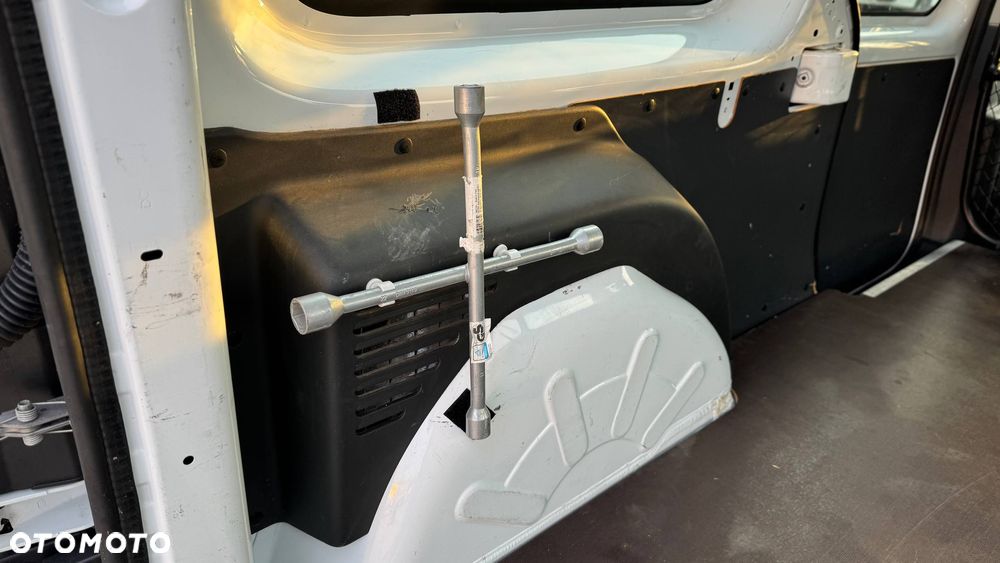 Renault Kangoo BLUE dCi 95 LIMITED - 28