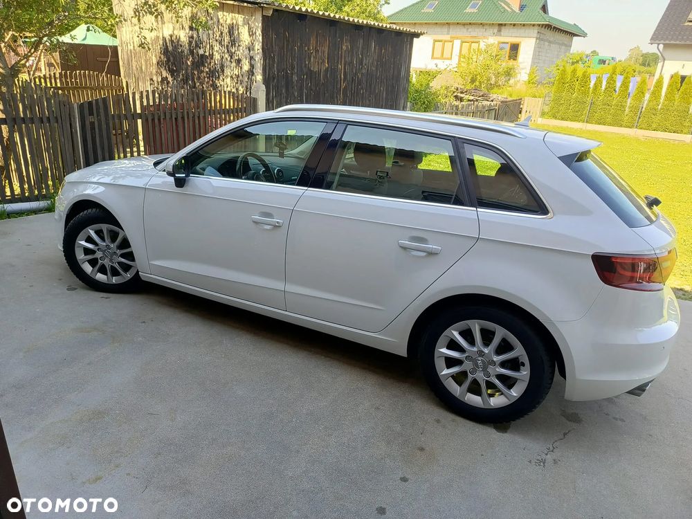 Audi A3 Sportback 2.0 TDI (clean diesel) quattro Attraction - 5
