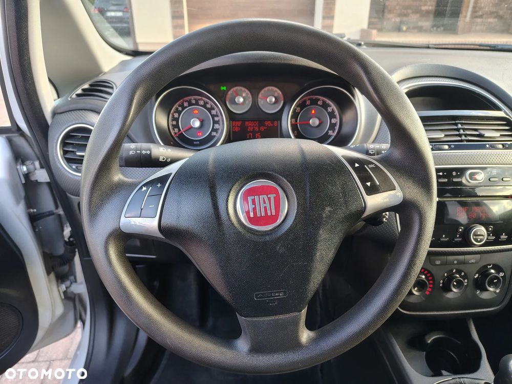 Fiat Punto 1.2 8V - 15