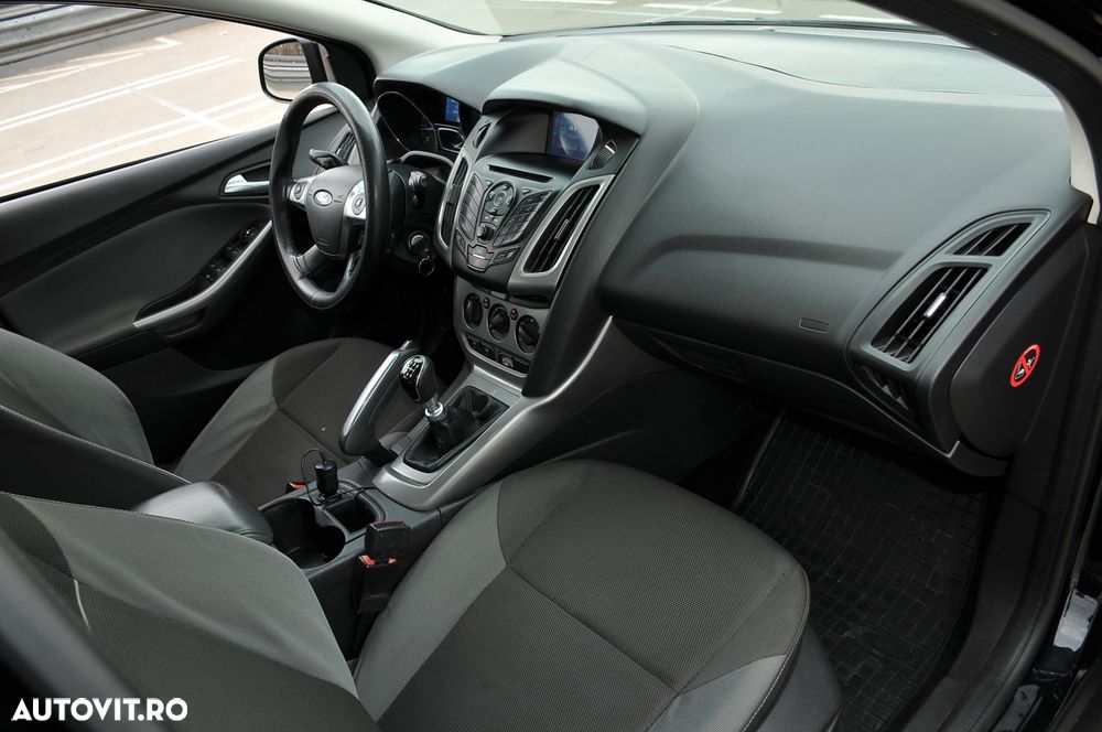 Ford Focus 1.6 TDCI DPF Titanium - 7