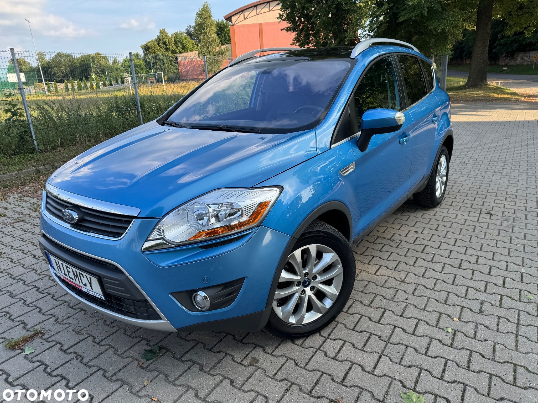 Ford Kuga - 1