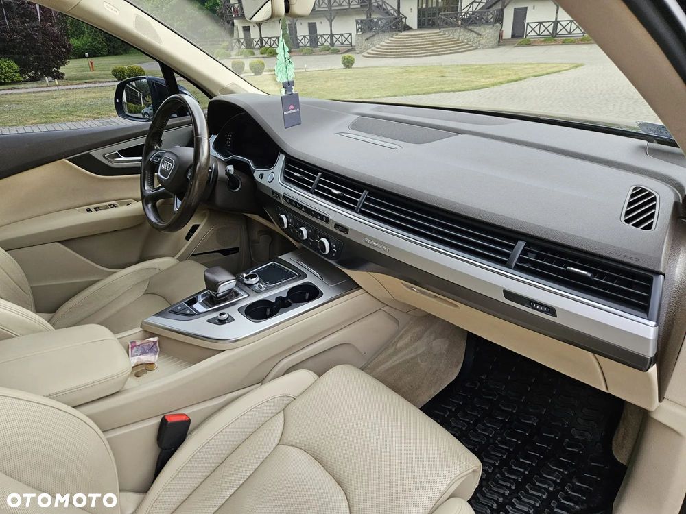Audi Q7 - 20