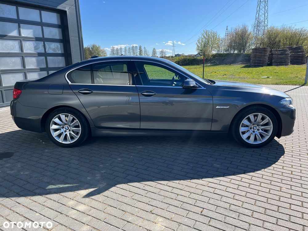 BMW Seria 5 520d Luxury Line - 3