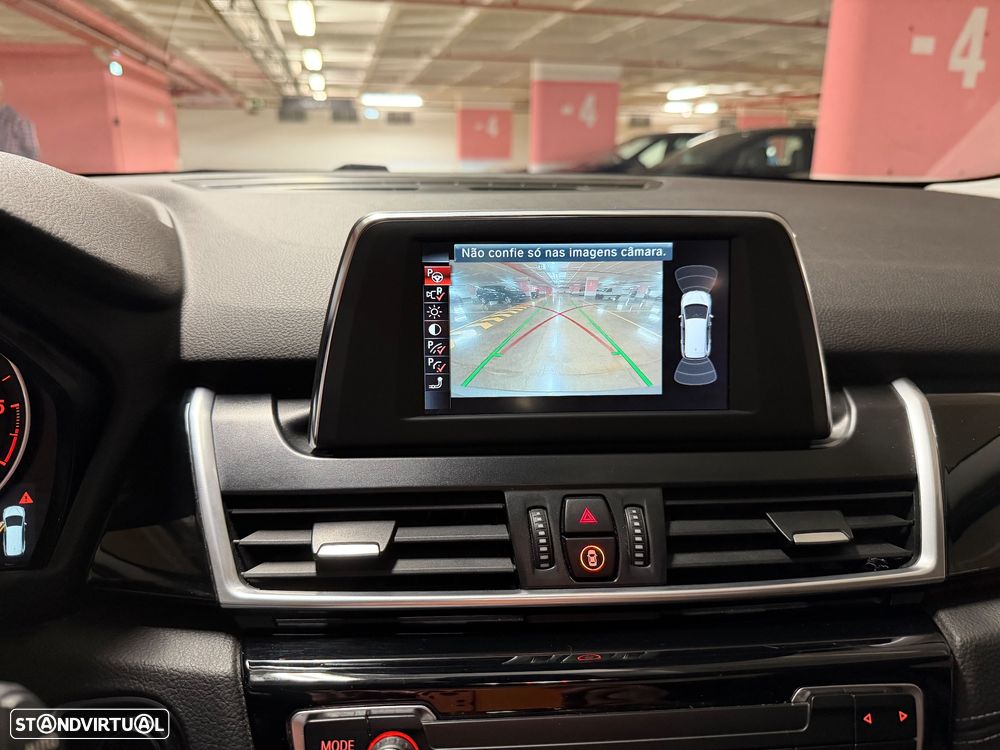 BMW 218 Gran Tourer d Aut. Sport Line - 16