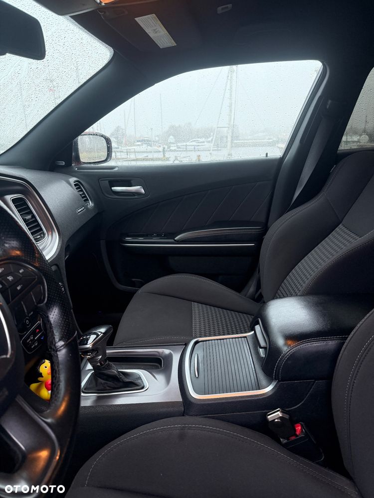 Dodge Charger 3.6 GT - 19