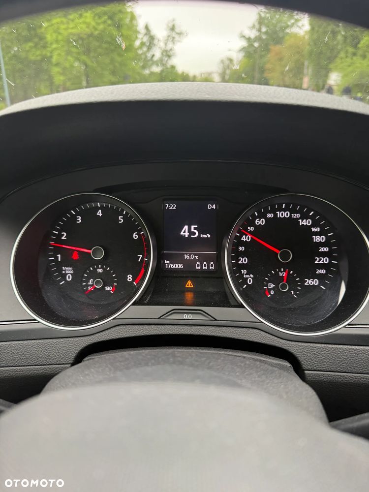 Volkswagen Passat 1.5 TSI EVO Essence DSG - 8