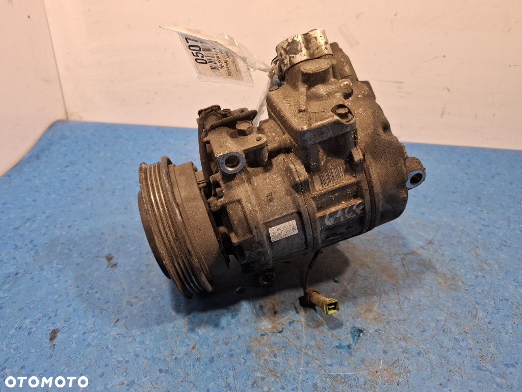 VW PASSAT B5 FL SPRĘŻARKA KLIMATYZACJI 8D0260808 1.9 TDI 130 - 1
