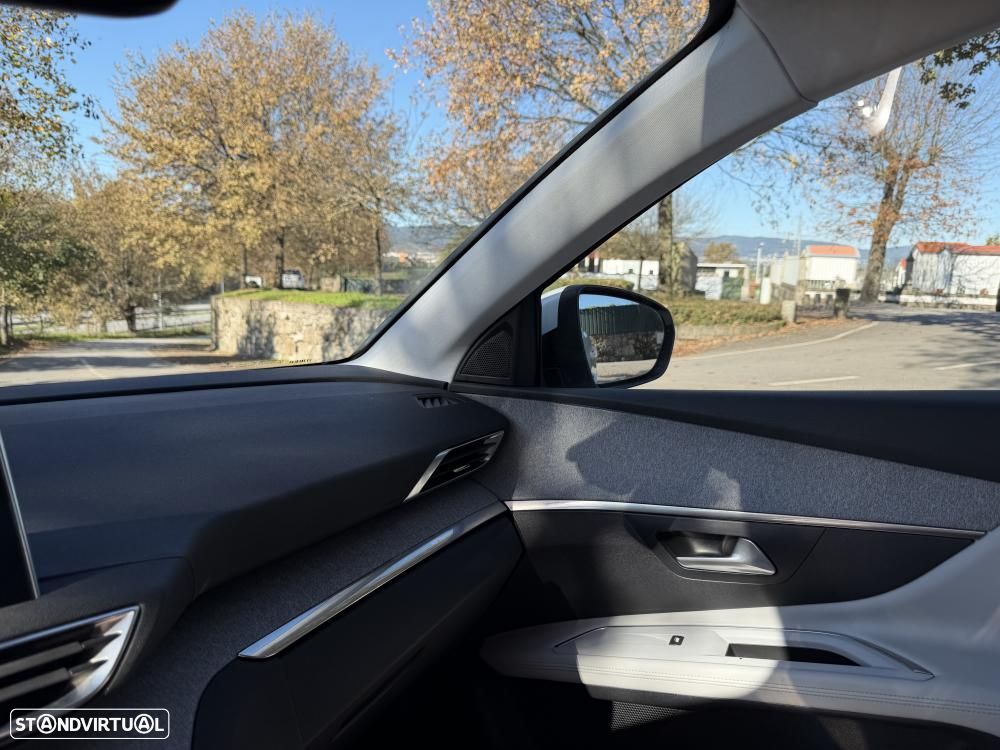 Peugeot 3008 1.6 BlueHDi GT Line EAT6 - 23