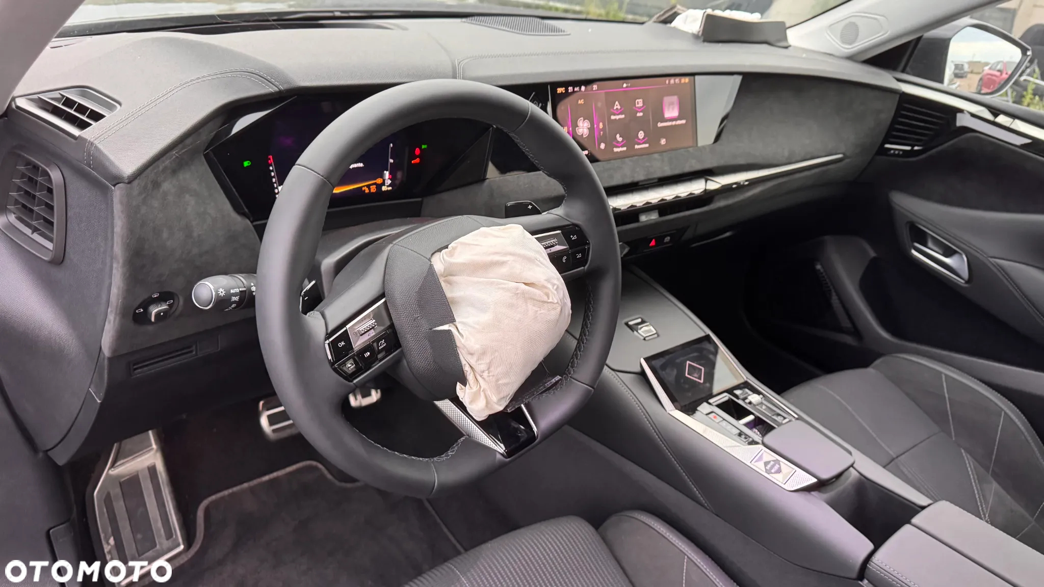 DS Automobiles DS 4 1.5 BlueHDi Étoile Alcantara - 20