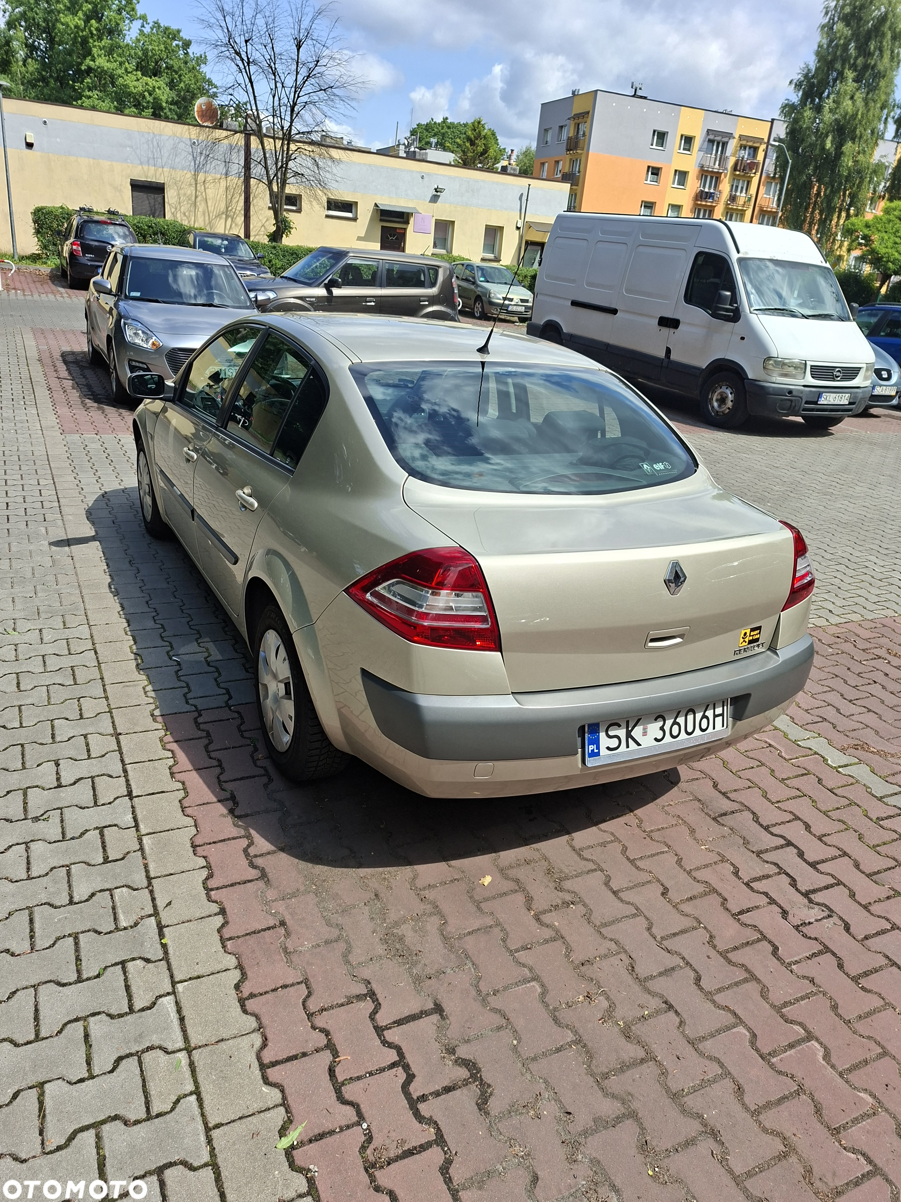Renault Megane II 1.6 16V Confort Authentique - 4