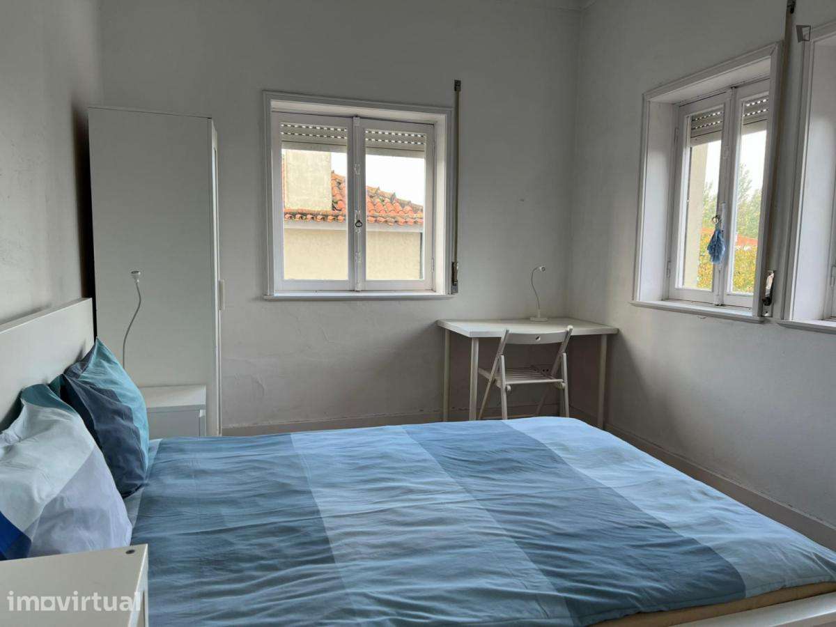 Quarto - localizado em Paranhos Porto - Grande imagem: 5/37