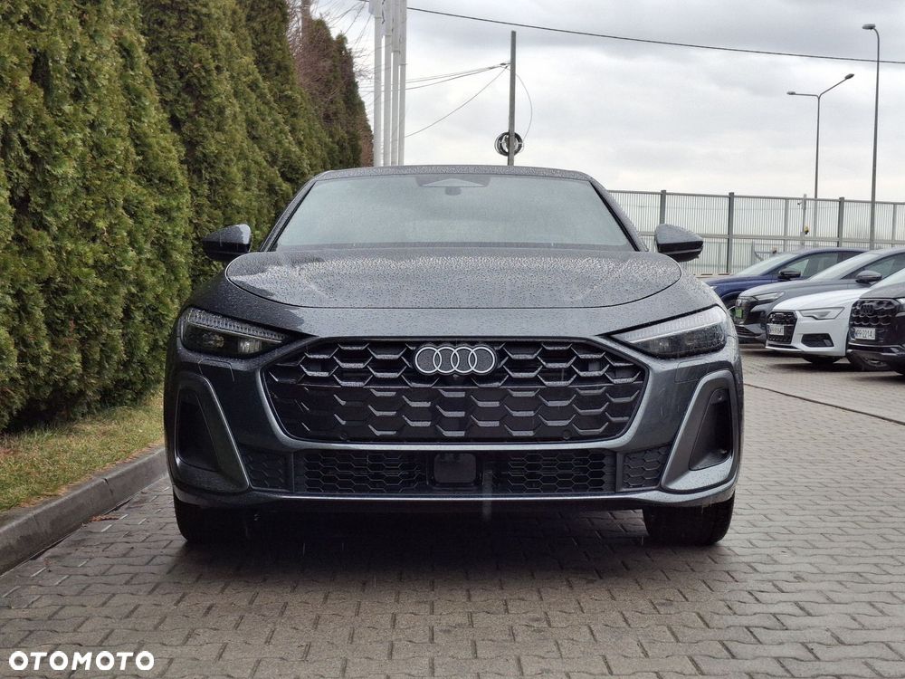Audi A5 Limousine - 5