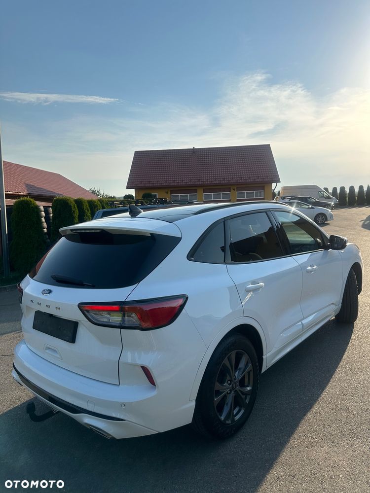 Ford Kuga - 11