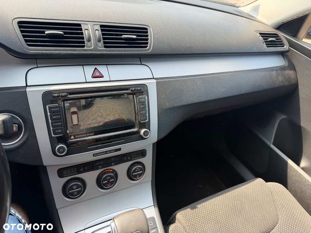 Volkswagen Passat 3.2 V6 FSI 4Motion DSG Comfortline - 13