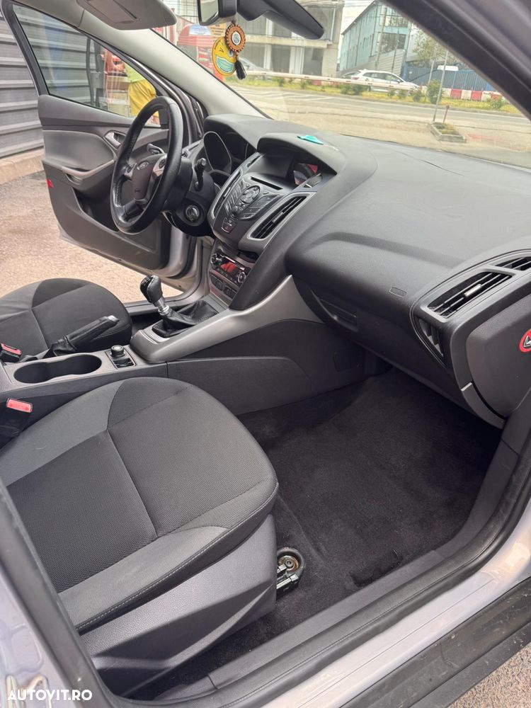 Ford Focus 1.0 EcoBoost Start Stop Trend - 14