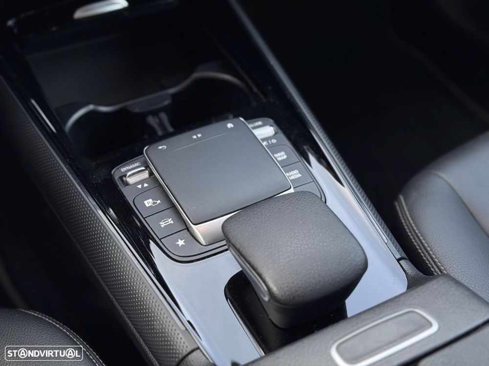 Mercedes-Benz B 180 d 7G-DCT Progressive - 13