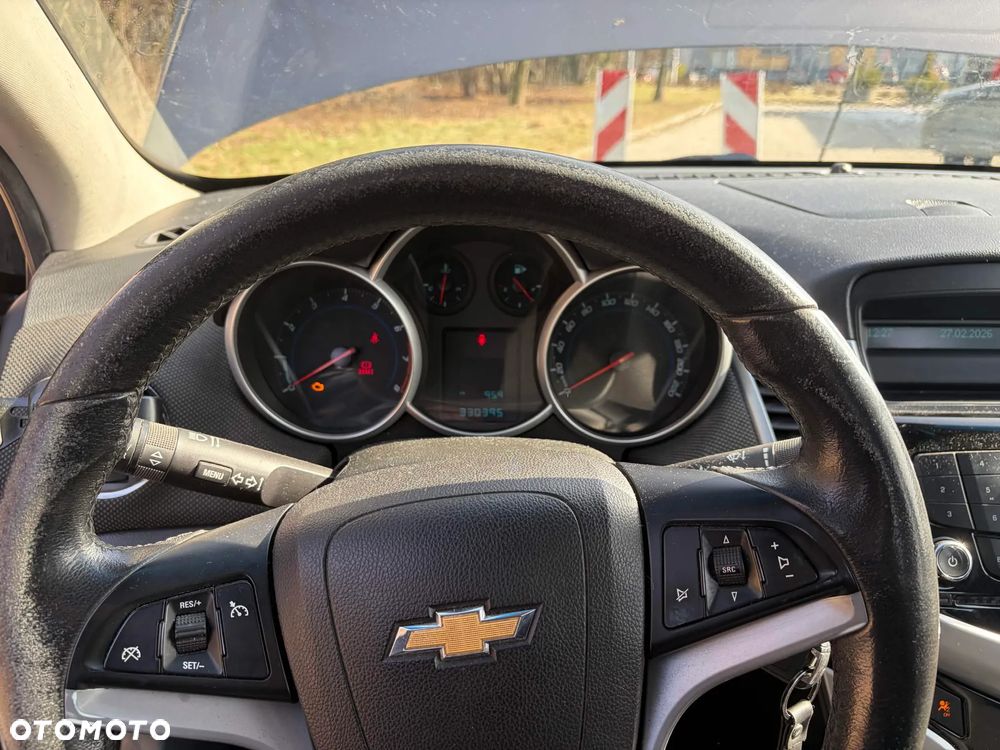 Chevrolet Cruze - 18