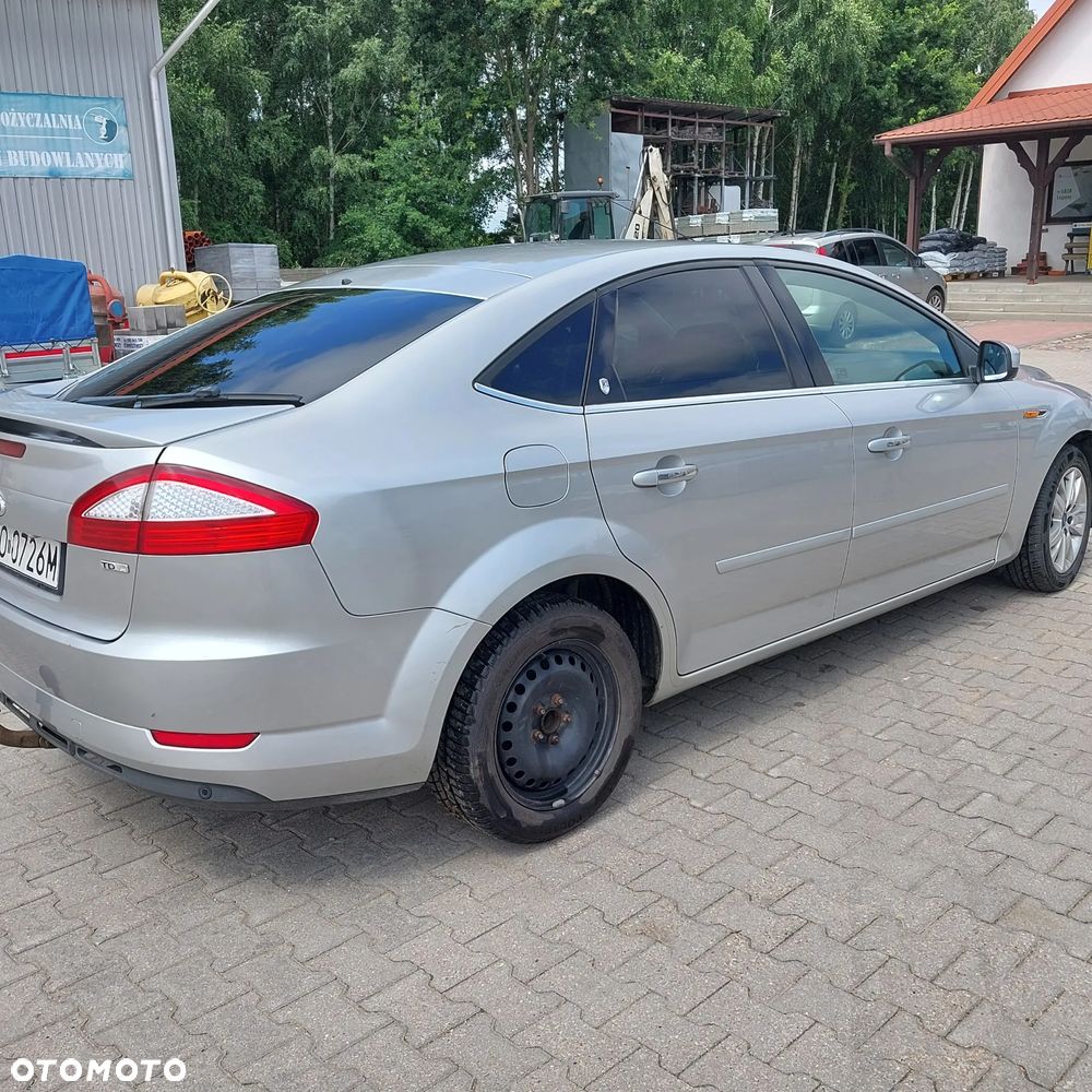Ford Mondeo 1.8 TDCi Ghia - 4