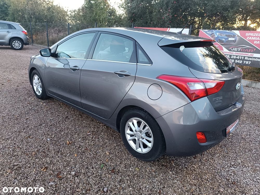 Hyundai i30 1.6 CRDi Blue Comfort - 21