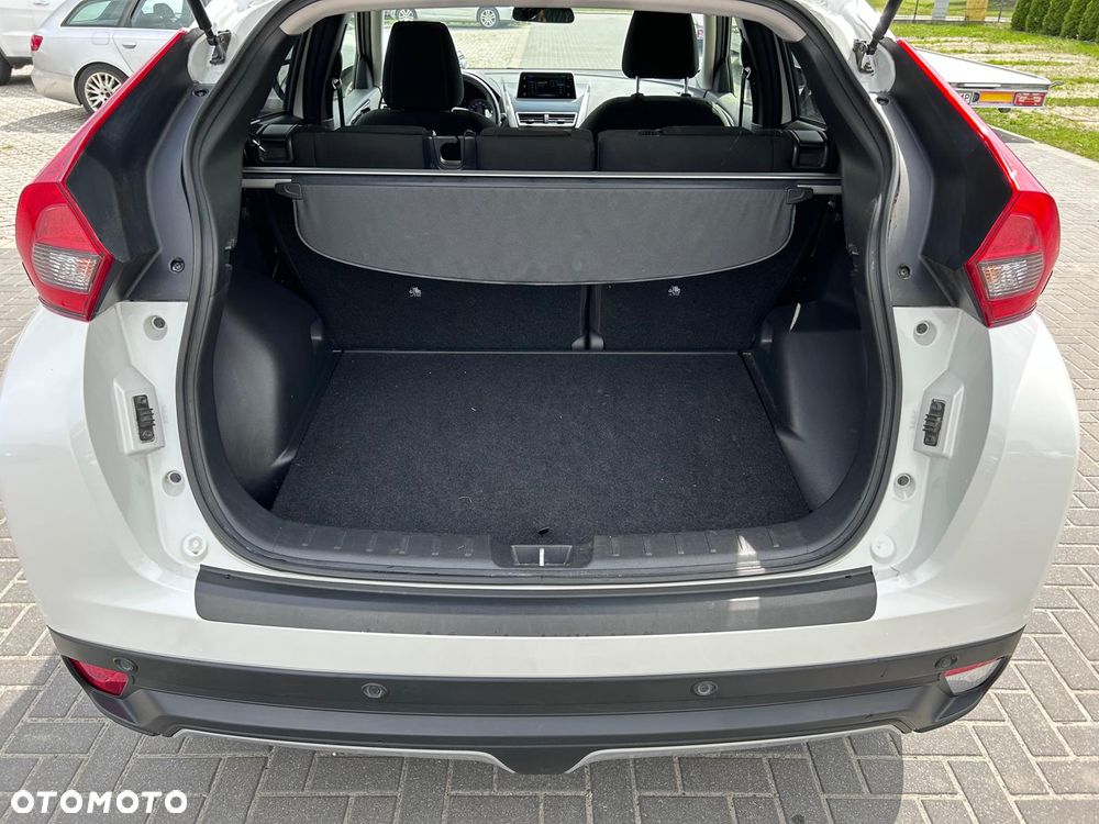 Mitsubishi Eclipse Cross 1.5 T GPF Intense Plus CVT 4WD - 33