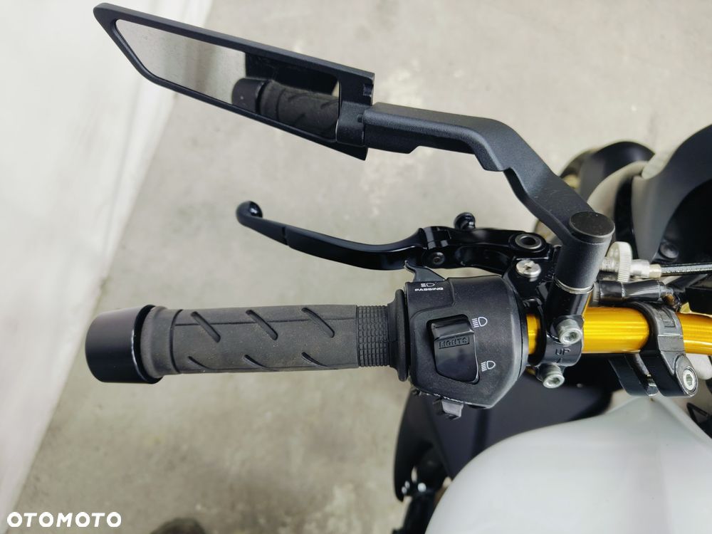 Honda Hornet - 14
