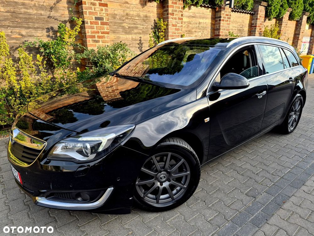 Opel Insignia - 1