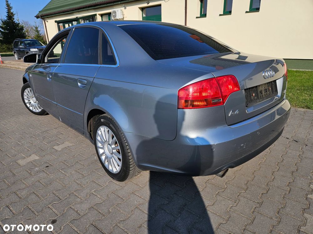 Audi A4 Limousine 2 - 3