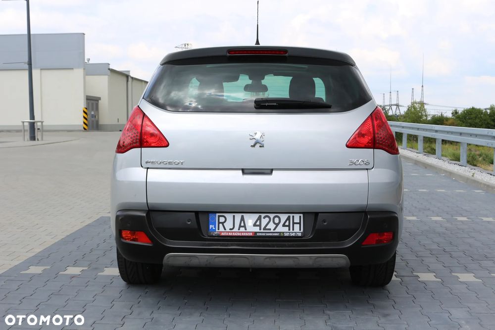 Peugeot 3008 HDi FAP 150 Premium - 6